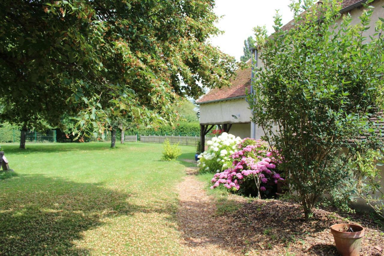 Hostal Le Poule House Guérard Exterior foto