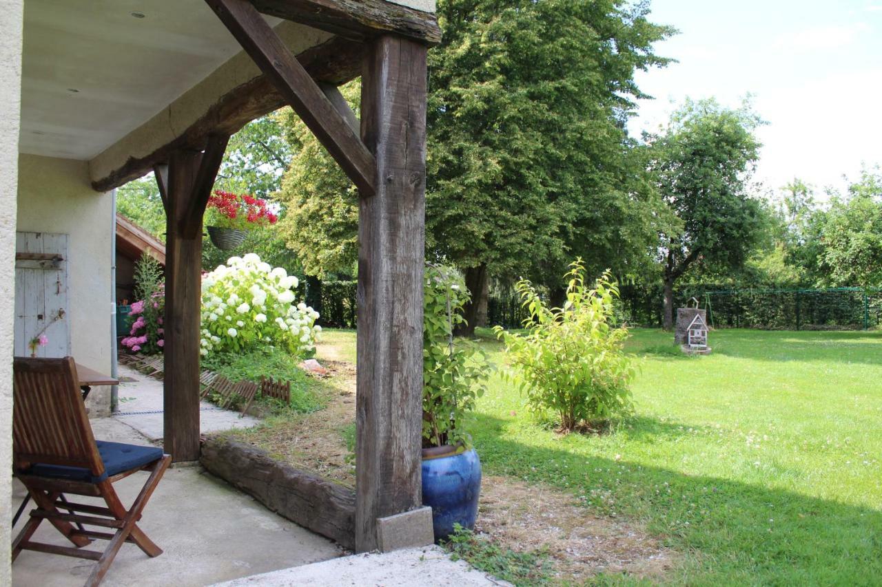 Hostal Le Poule House Guérard Exterior foto